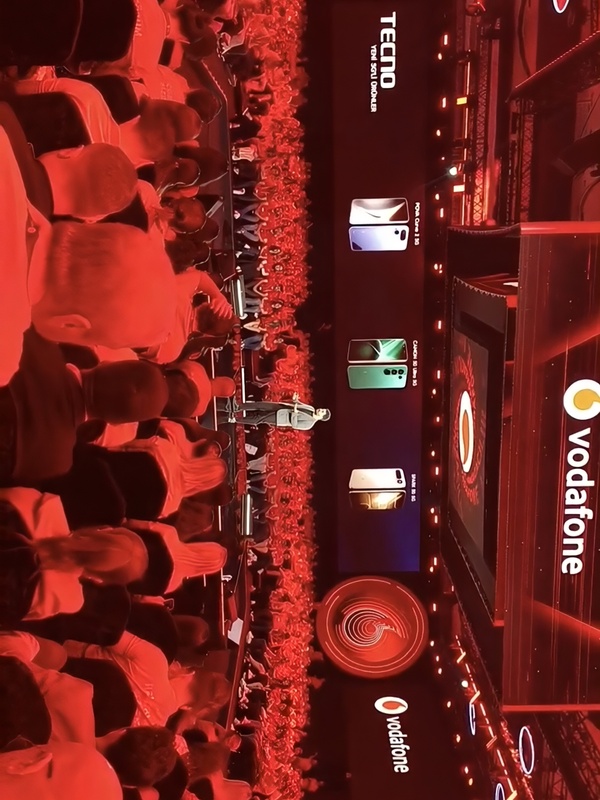 TECNO Modüler Telefonu ve Yeni 5G Modelleri Vodafone Zirvesi'nde Tanıtıldı