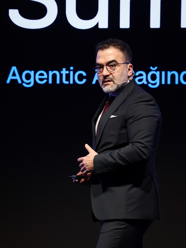 FlowX Summit 2026: Agentic AI Çağına Geçiş Masaya Yatırıldı