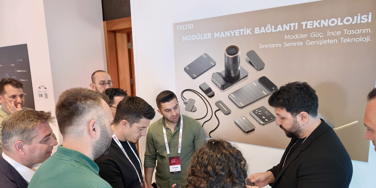 TECNO Modüler Telefonu ve Yeni 5G Modelleri Vodafone Zirvesi'nde Tanıtıldı
