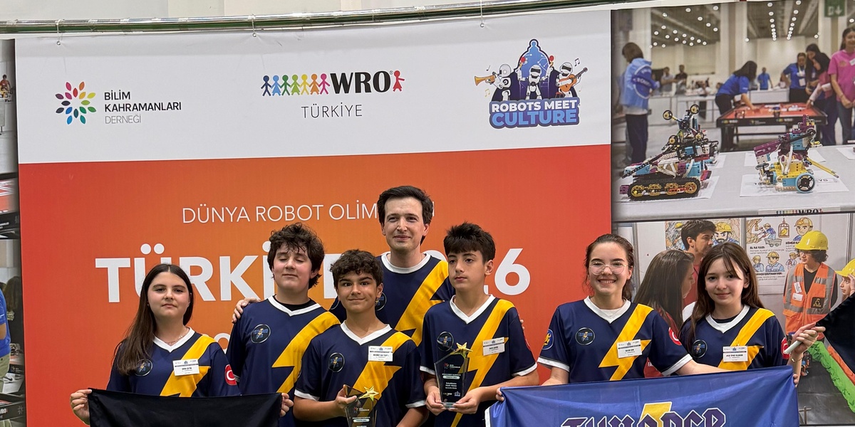 Işık Ortaokulu WRO Türkiye Şampiyonu: Robotik Başarı Sürüyor